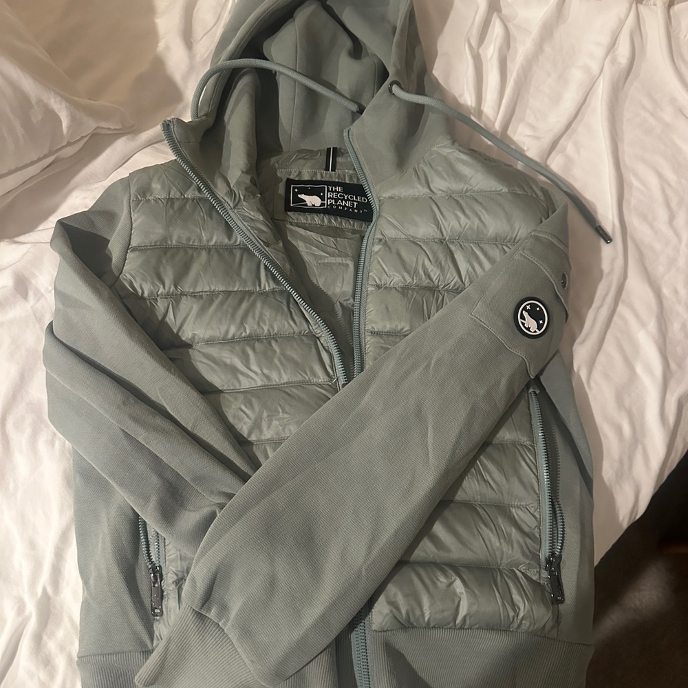 Luna’s Women’s Recycled Down Jacket – Ultra Warm – Forest Green – Rated to -49°F